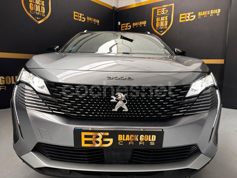 Gris / plata Usado 2021 Peugeot 3008 GT SUV | 23.990 € (Un poco caro) - Imagen 1/4