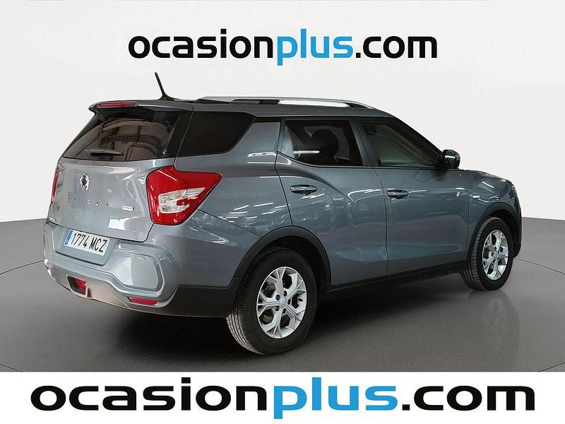 Usado Ssangyong (KGM) Tivoli 163 CV (119 kW) 2022 Gris SUV