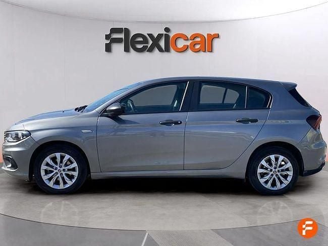 Usado Fiat Tipo Business 121 CV (88 kW) 2018 Gris Berlina
