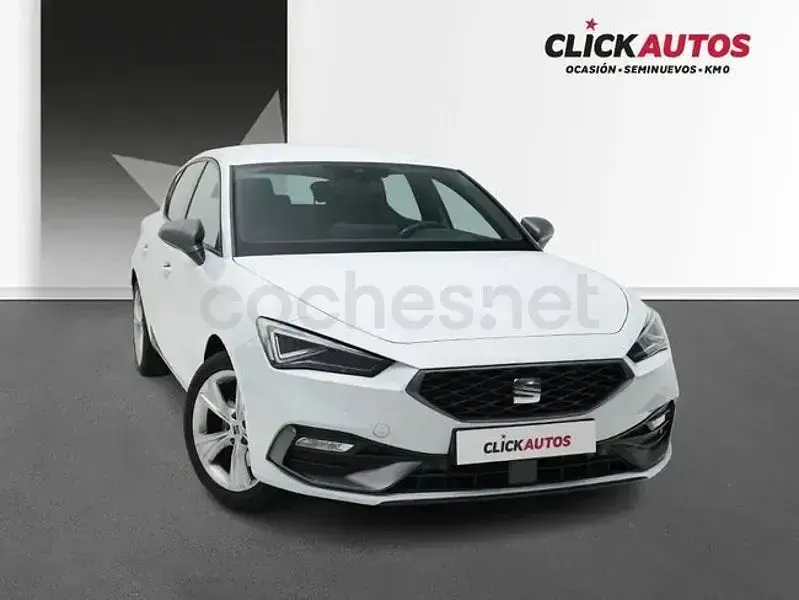 Usado Seat Leon FR 150 CV (110 kW) 2025 Blanco Berlina