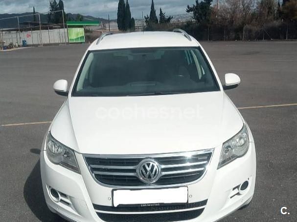 Blanco Usado 2009 VW Tiguan SUV | 8500 € (Precio justo) - Imagen 1/4