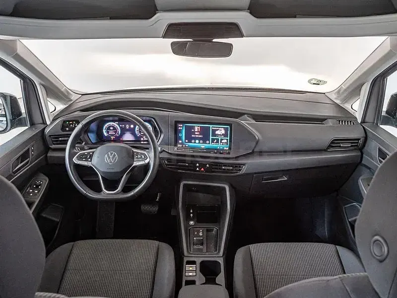 Usado VW Caddy Maxi 122 CV (89 kW) 2025 Beige Monovolumen
