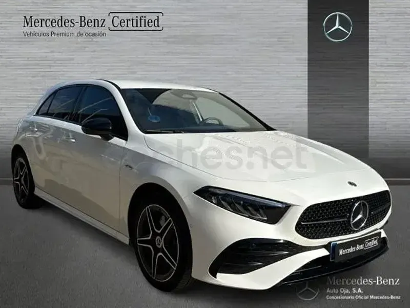 Usado Mercedes A250 218 CV (160 kW) 2025 Blanco Berlina