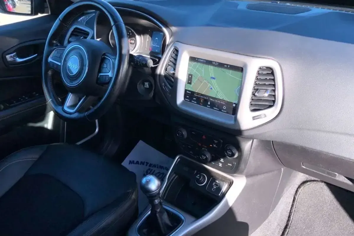 Usado Jeep Compass Longitude 131 CV (96 kW) 2021 Azul SUV