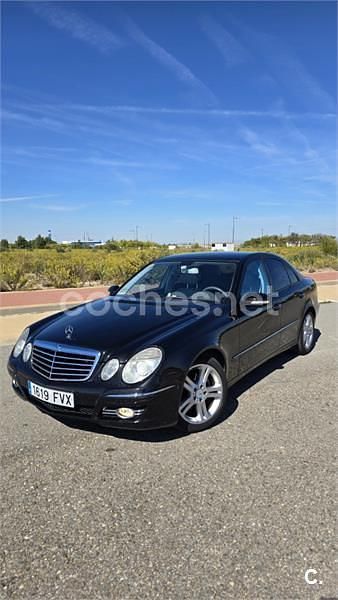 Usado Mercedes E280 Avantgarde 190 CV (139 kW) 2007 Negro Berlina