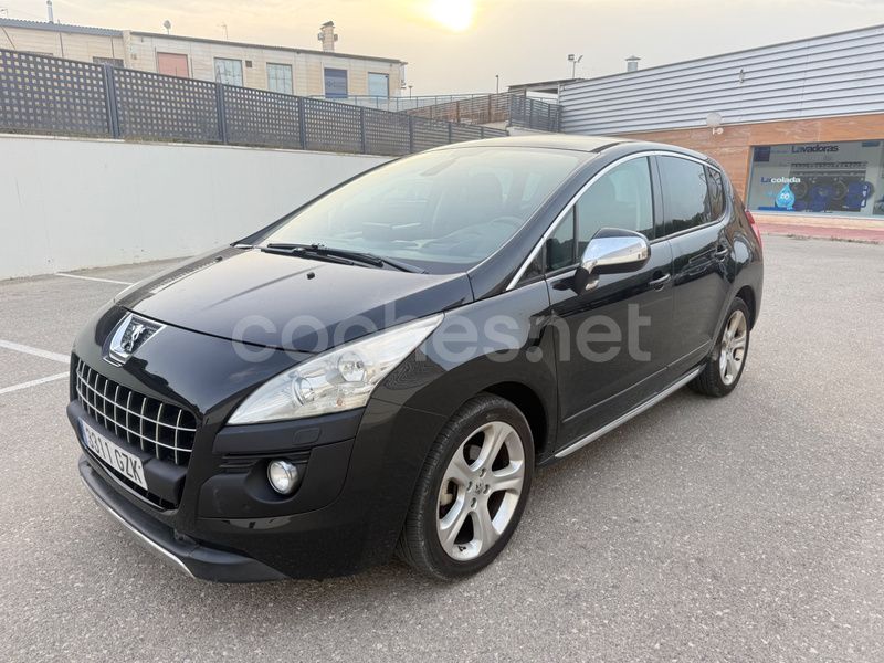 Usado Peugeot 3008 Business-Line 112 CV (82 kW) 2010 Azul Berlina