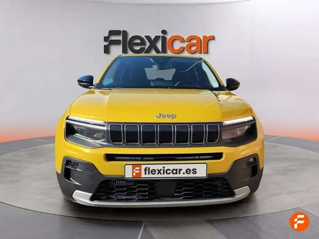 Usado Jeep Avenger Altitude 101 CV (74 kW) 2025 Amarillo SUV
