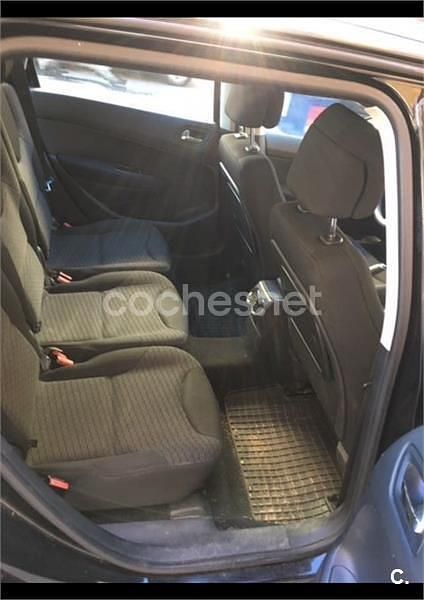 Usado Peugeot 308 SW Sport 136 CV (100 kW) 2009 Negro Familiar