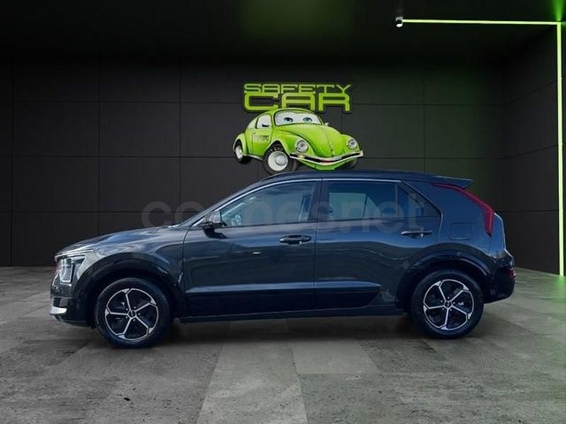 Usado Kia Niro 141 CV (103 kW) 2024 Negro SUV