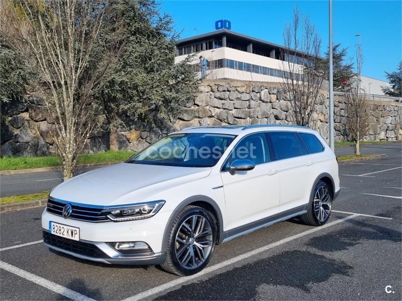 Usado VW Passat Alltrack 190 CV (139 kW) 2019 Blanco Familiar