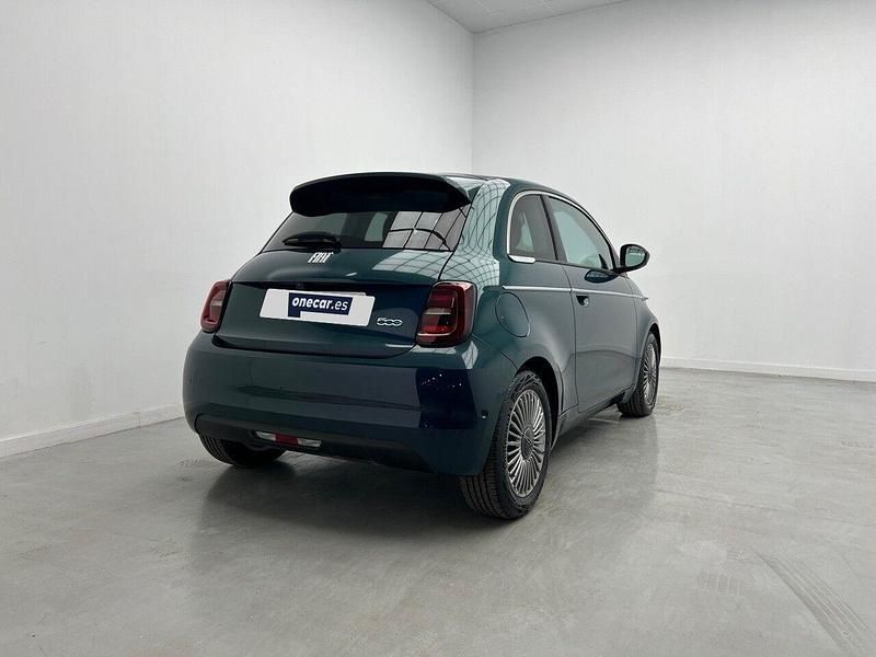 Nuevo Fiat 500e 86 kW (118 CV) 2025 Verde Berlina