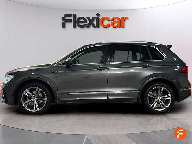 Usado VW Tiguan Sportline 150 CV (110 kW) 2019 Gris SUV