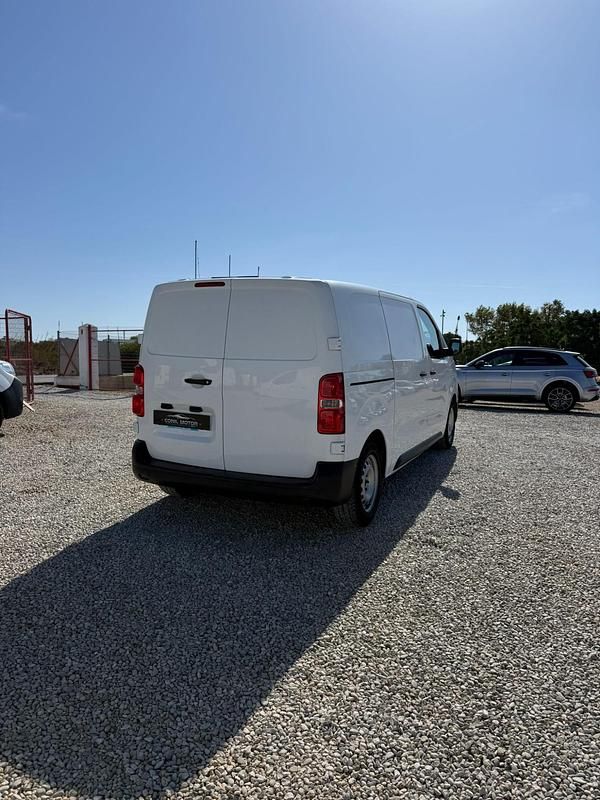 Usado Peugeot Expert 95 CV (69 kW) 2019 Blanco Van