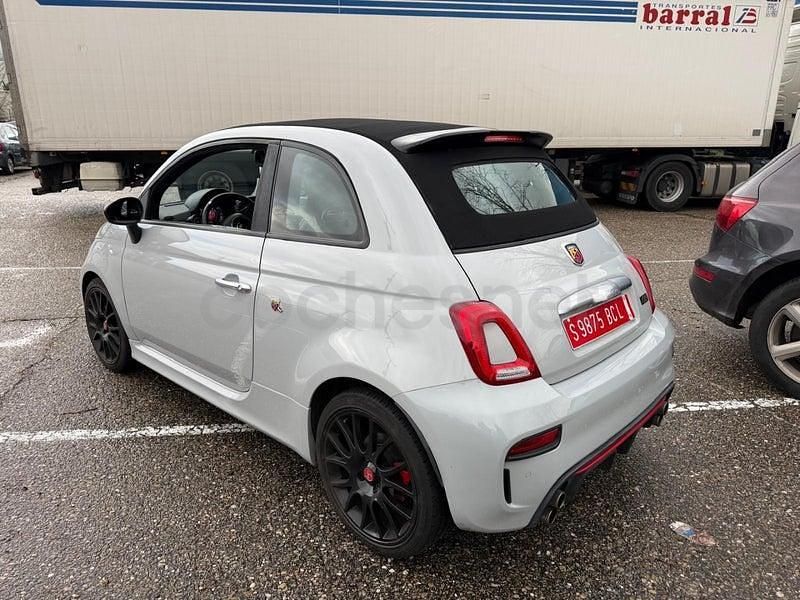 Usado Abarth 500C 165 CV (121 kW) 2022 Blanco Descapotable