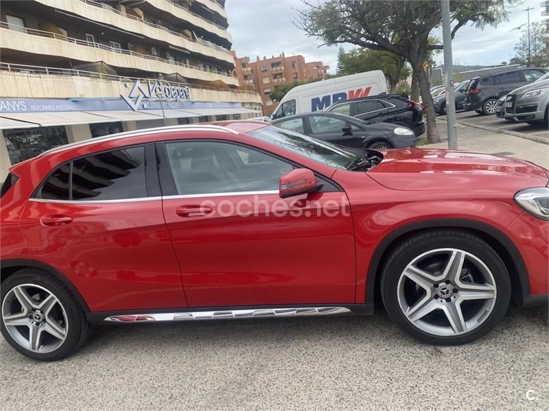 Usado Mercedes GLA200 150 CV (110 kW) 2020 Rojo SUV