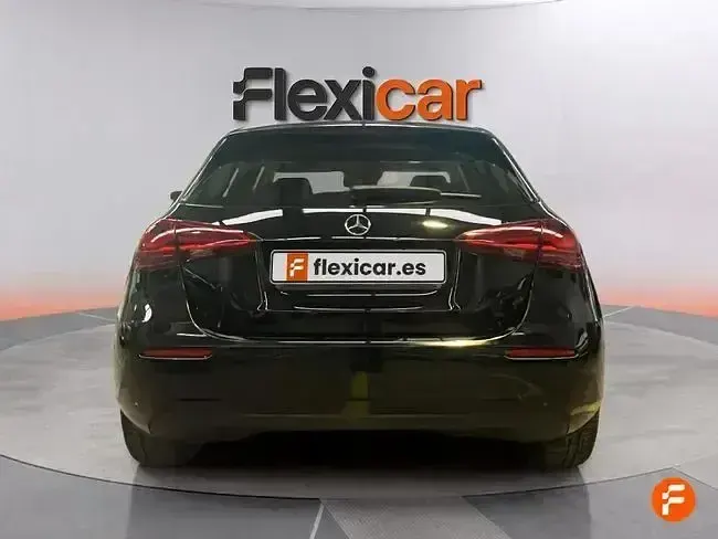 Usado Mercedes A200 150 CV (110 kW) 2023 Negro