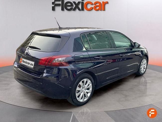 Usado Peugeot 308 Access 130 CV (95 kW) 2020 Negro Berlina