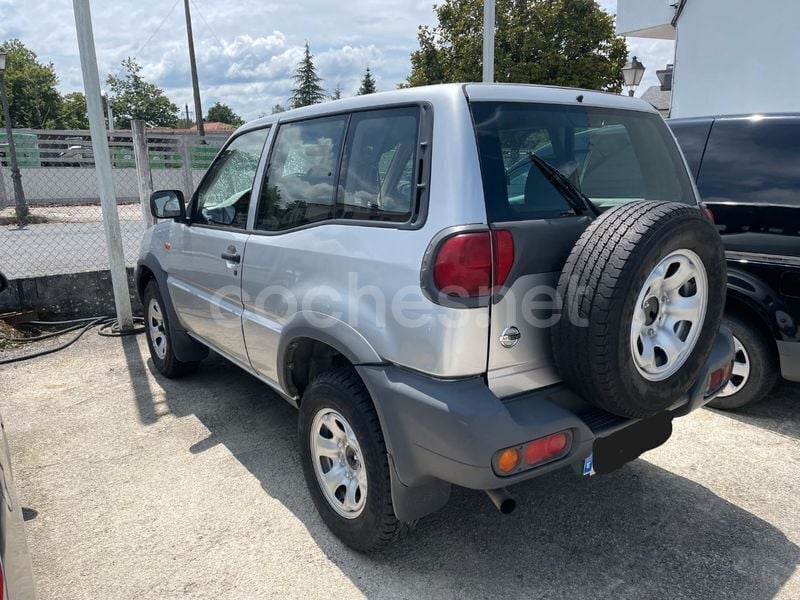 Usado Nissan Terrano Comfort 125 CV (91 kW) 2003 Gris / plata SUV