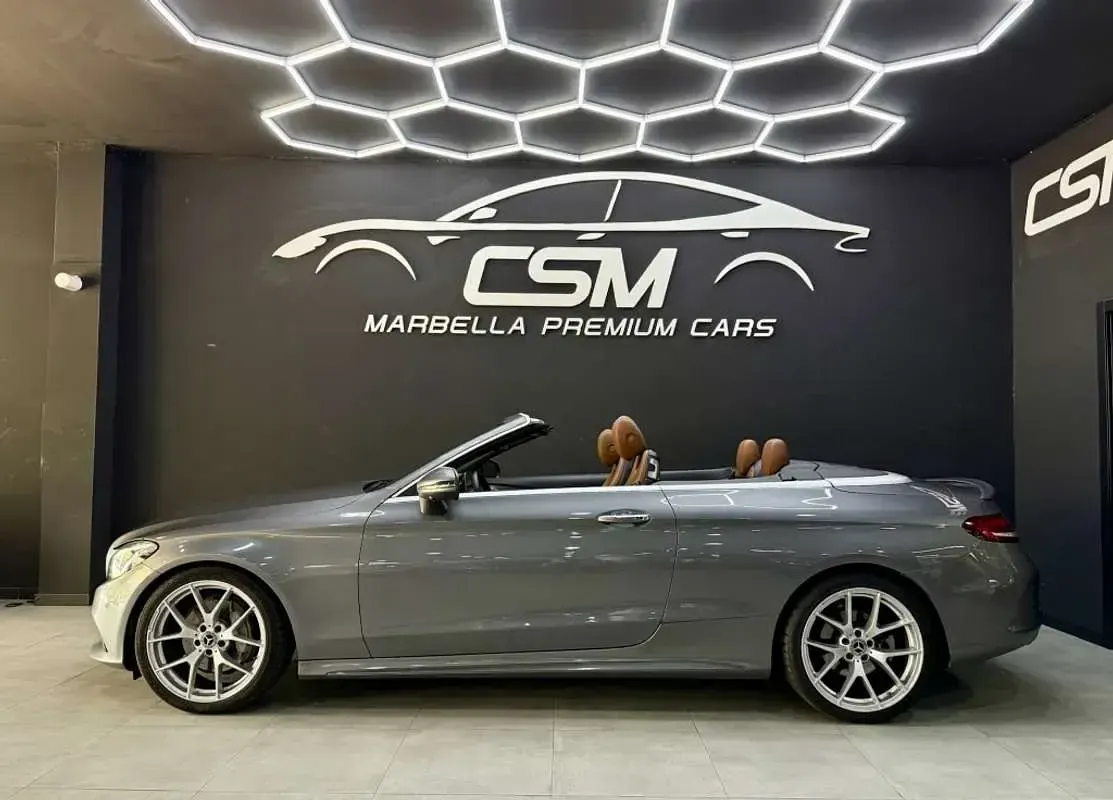 Usado Mercedes C220 170 CV (125 kW) 2017 Gris Descapotable