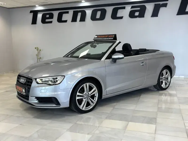 Usado Audi A3 Cabriolet Ambiente 150 CV (110 kW) 2014 Gris / plata Descapotable