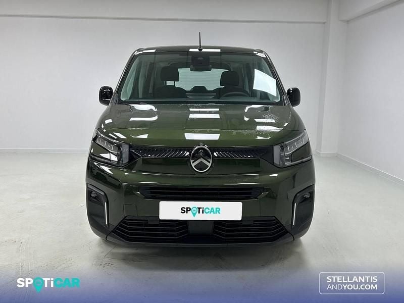 Usado Citroën Berlingo 102 CV (75 kW) 2025 Verde Monovolumen