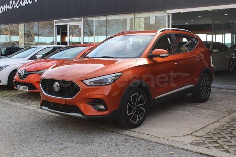 Usado MG ZS Luxury 106 CV (77 kW) 2023 Naranja SUV