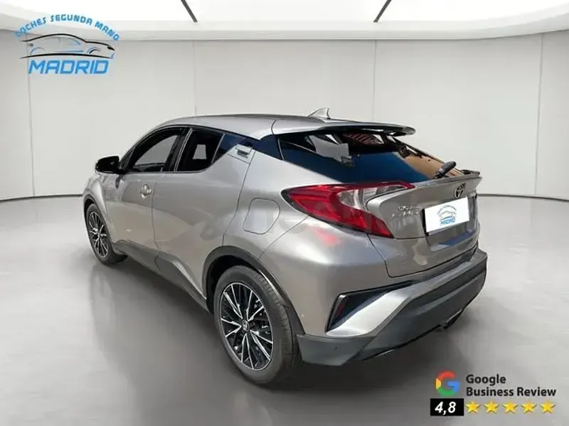 Usado Toyota C-HR Advance 122 CV (89 kW) 2018 Gris / plata SUV