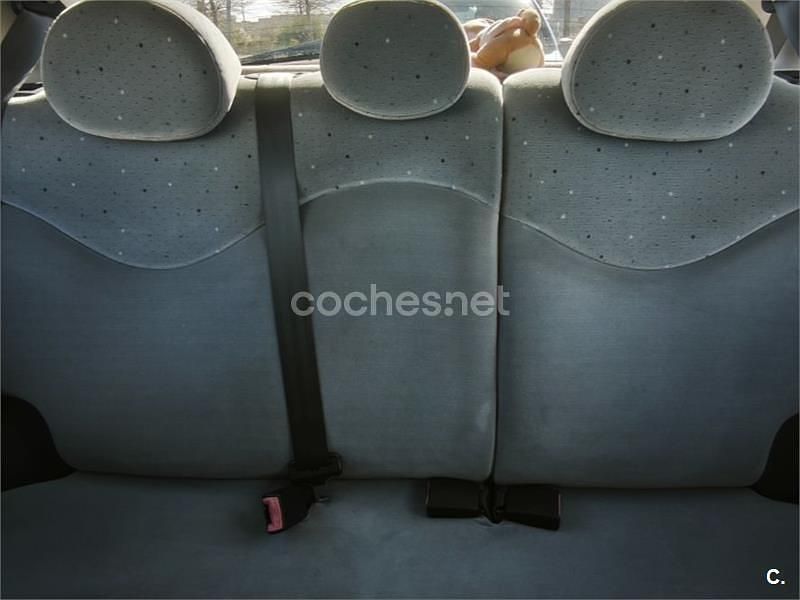 Usado Citroën C3 70 CV (51 kW) 2003 Azul Berlina