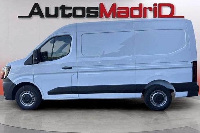 Usado Renault Master 130 CV (95 kW) 2025 Monovolumen