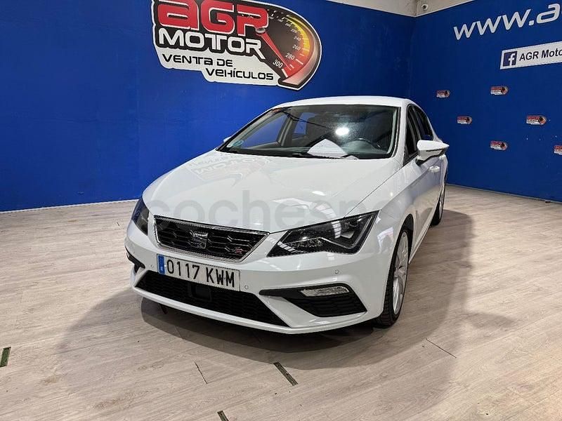Usado Seat Leon FR 150 CV (110 kW) 2019 Blanco Berlina