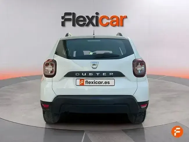 Usado Dacia Duster Acces 100 CV (73 kW) 2020 Blanco SUV