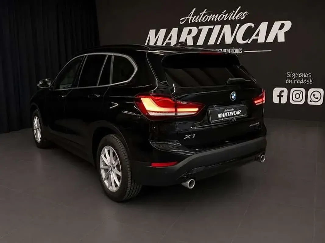 Usado BMW X1 150 CV (110 kW) 2021 Negro SUV