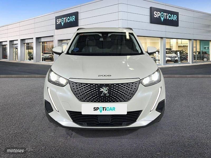 Usado Peugeot e-2008 Allure 100 kW (136 CV) 2021 Blanco SUV