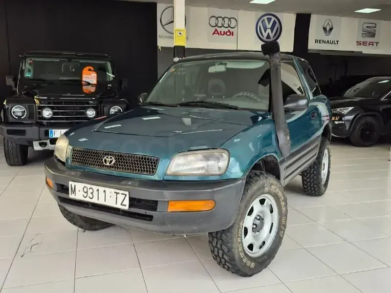Usado Toyota RAV4 129 CV (94 kW) 1996 Verde SUV