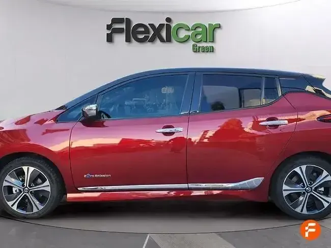 Usado Nissan Leaf Acenta 110 kW (150 CV) 2019 Azul Utilitario