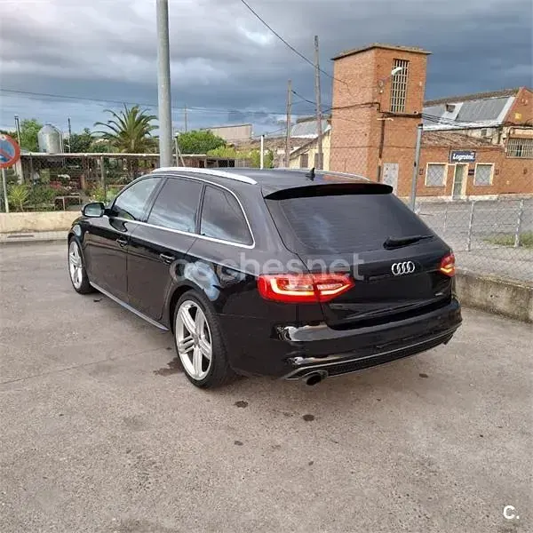 Usado Audi A4 S-Line 225 CV (165 kW) 2014 Negro Familiar