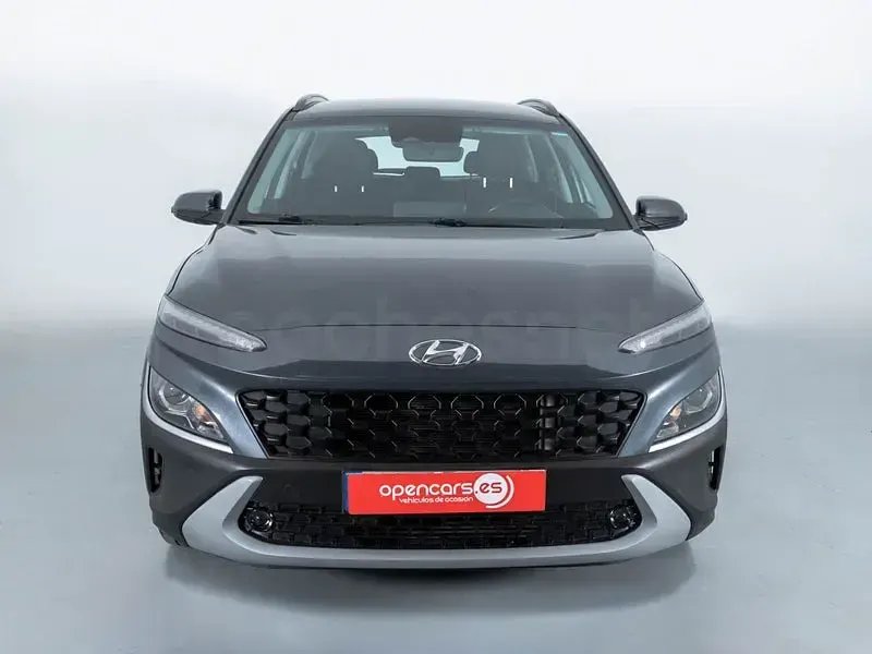 Usado Hyundai Kona 120 CV (88 kW) 2021 Negro SUV