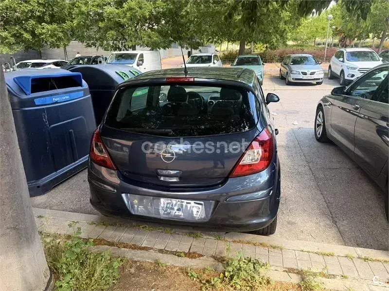 Usado Opel Corsa Cosmo 90 CV (66 kW) 2007 Azul Utilitario
