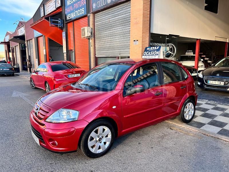 Usado Citroën C3 Exclusive 90 CV (66 kW) 2010 Granate Berlina