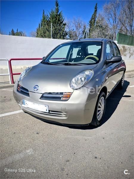 Usado Nissan Micra Visia 65 CV (47 kW) 2004 Beige Utilitario