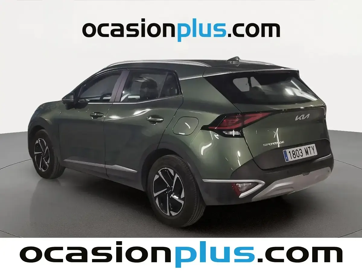 Usado Kia Sportage 136 CV (100 kW) 2024 Verde SUV