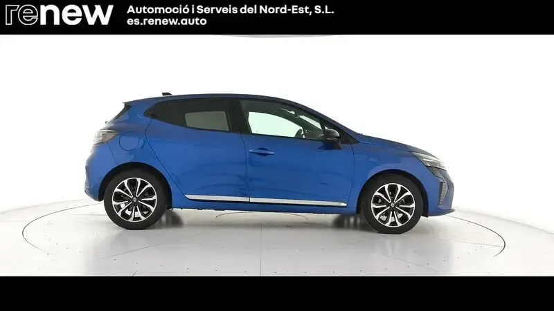 Usado Renault Clio V Techno 100 CV (73 kW) 2025 Azul Berlina