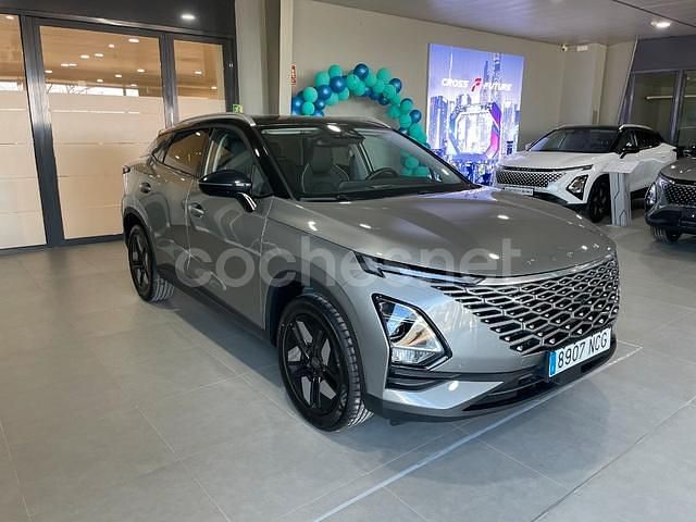 Usado Omoda 5 147 CV (108 kW) 2025 Gris / plata SUV