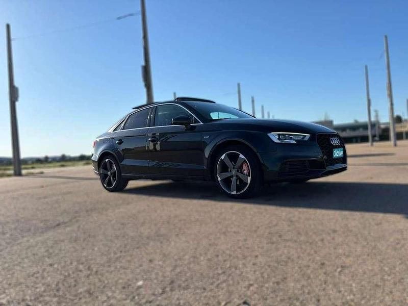 Usado Audi A3 S-Line 110 CV (80 kW) 2018 Negro Berlina