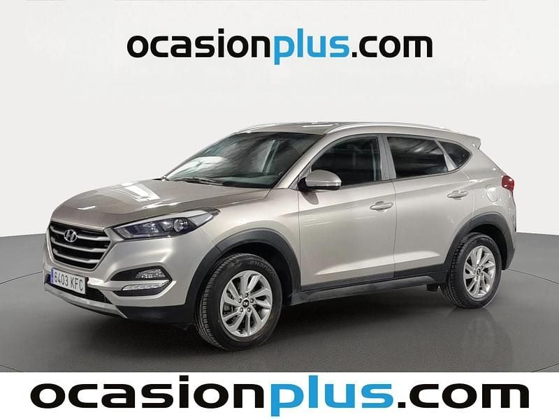 Usado Hyundai Tucson 131 CV (96 kW) 2017 Gris SUV