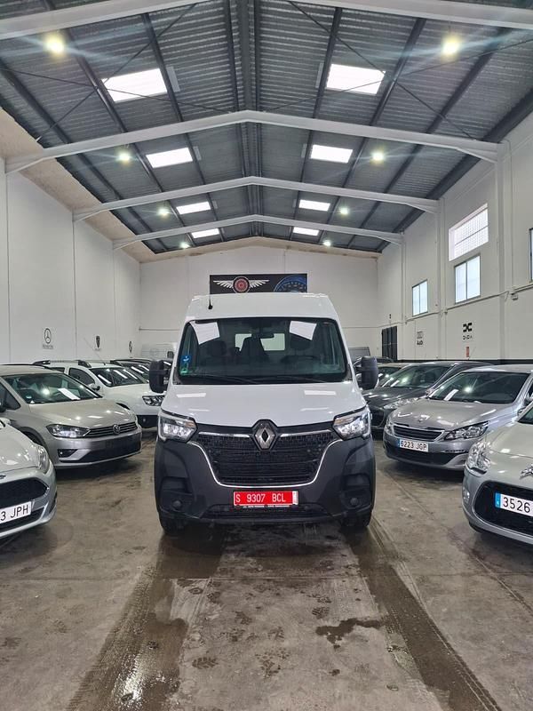 Usado Renault Master 145 CV (106 kW) 2022 Blanco Familiar