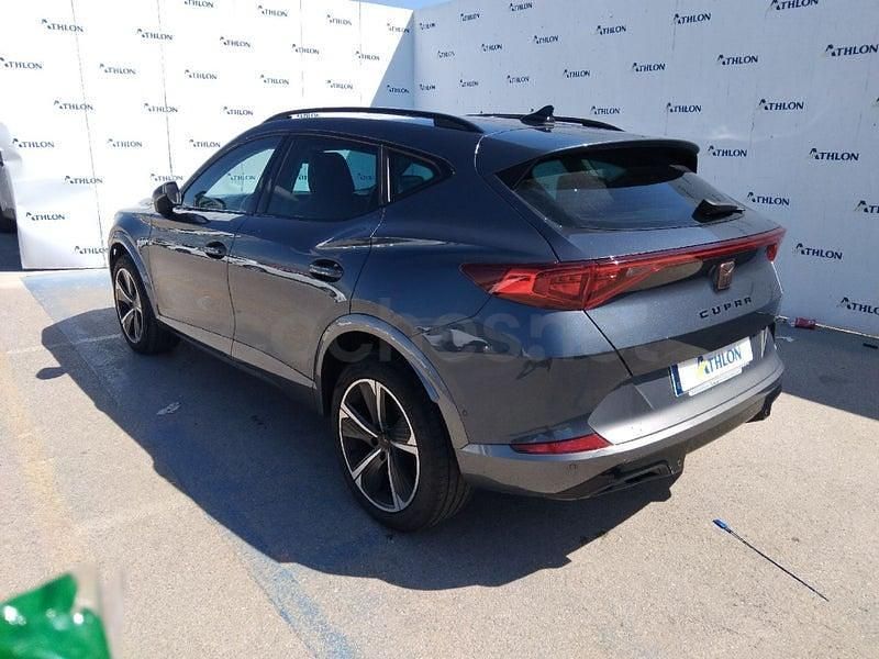 Usado Cupra Formentor 150 CV (110 kW) 2022 Gris / plata SUV