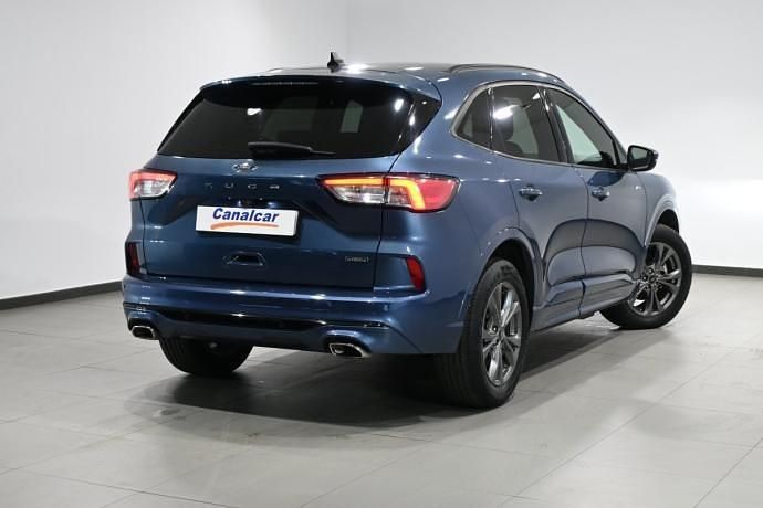 Usado Ford Kuga ST-Line X 225 CV (165 kW) 2022 Azul SUV