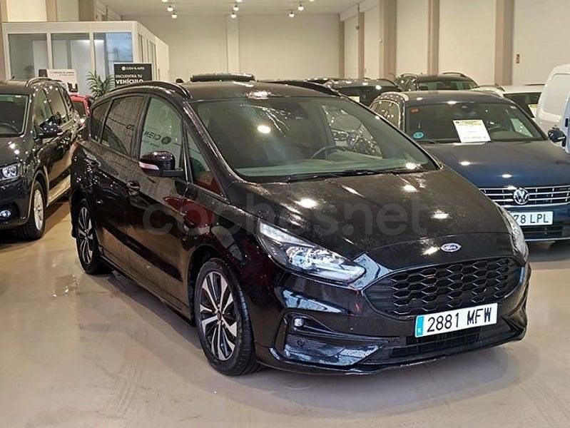 Usado Ford S-MAX ST-Line 190 CV (139 kW) 2023 Negro Monovolumen