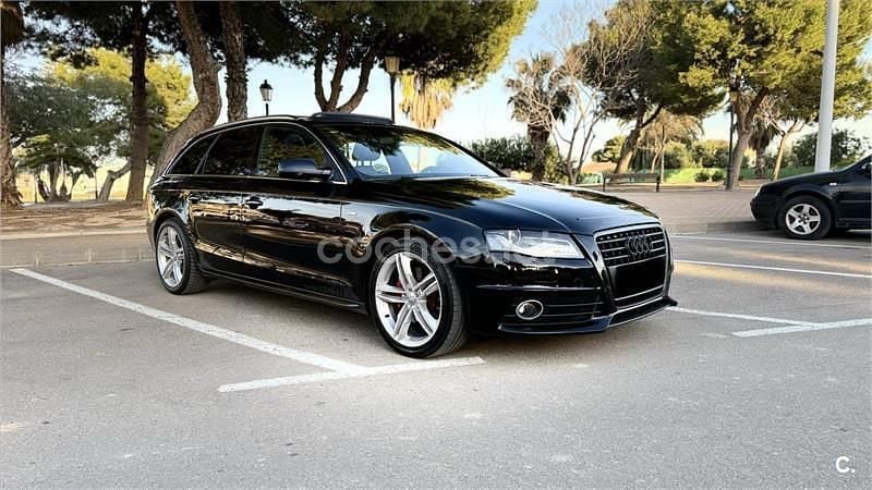 Usado Audi A4 S-Line 190 CV (139 kW) 2011 Negro Familiar